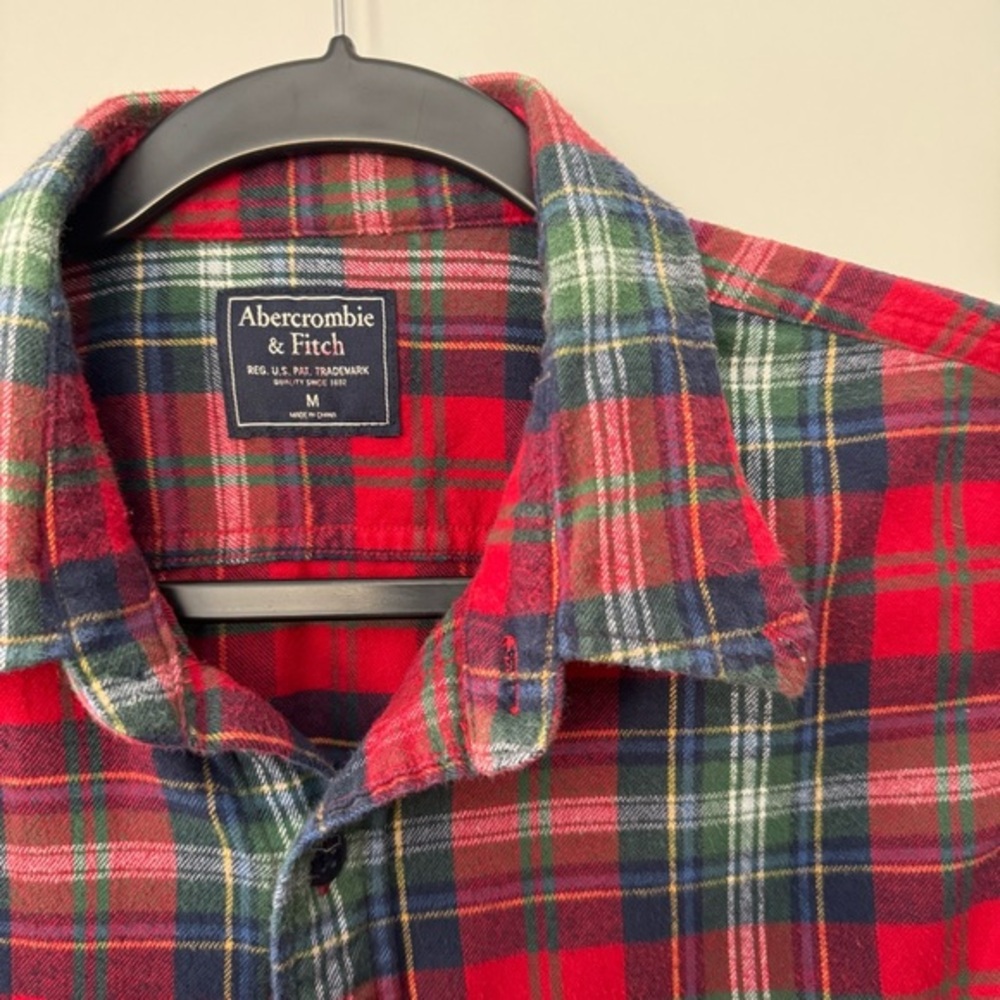 Abercrombie & Fitch plaid flannel. Size M